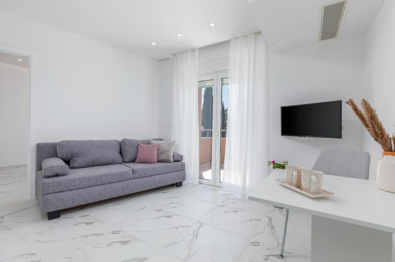 Apartman Knezevic A Фажана Экстерьер фото