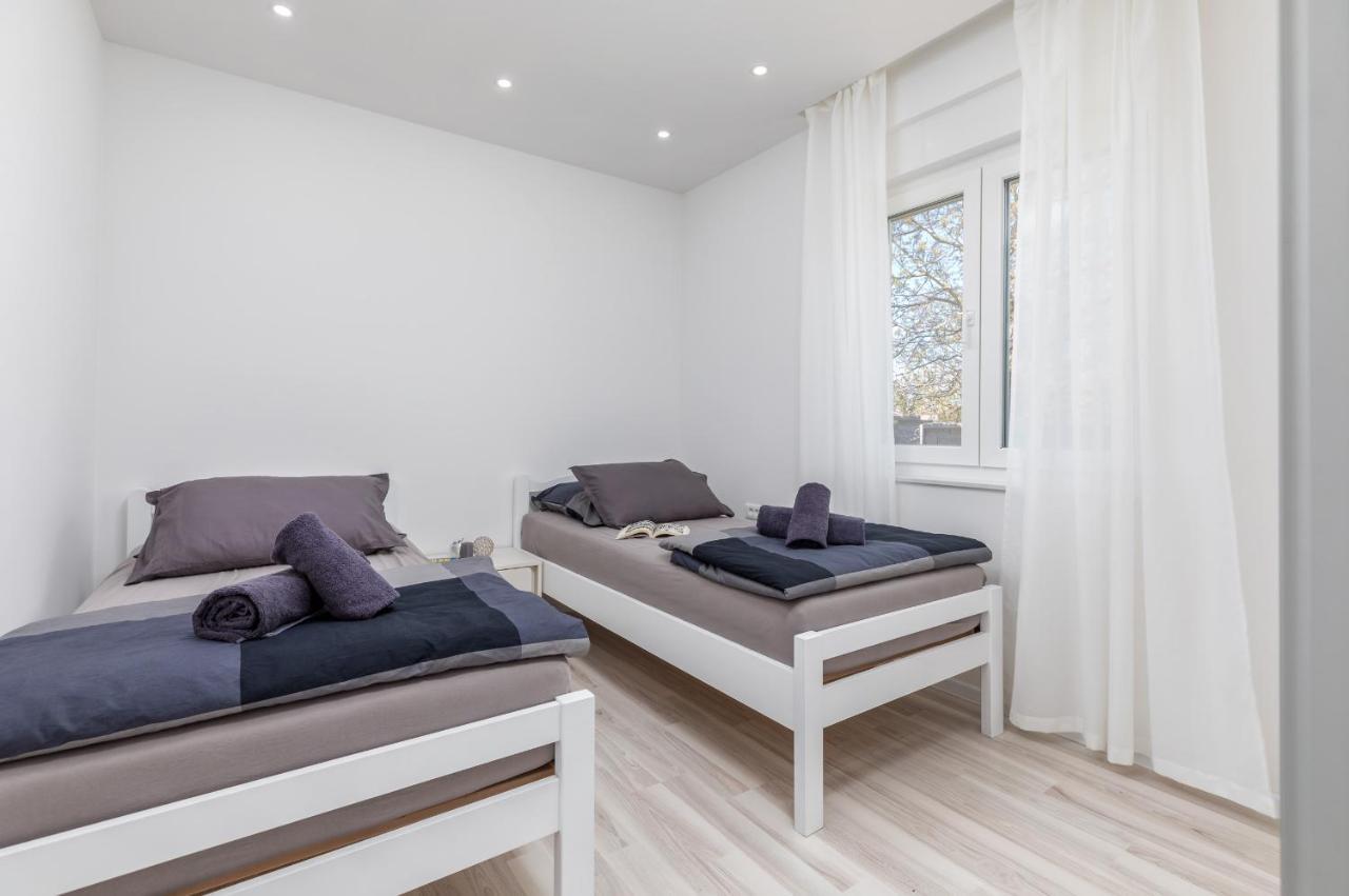 Apartman Knezevic A Фажана Экстерьер фото