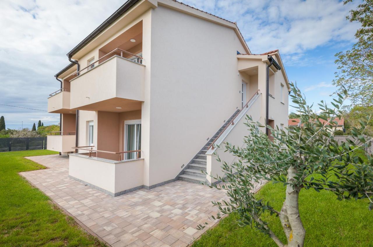 Apartman Knezevic A Фажана Экстерьер фото
